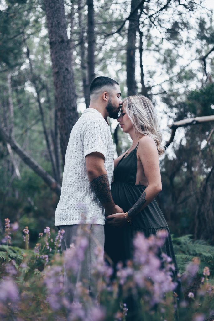 Séance grossesse lifestyle dans les Landes